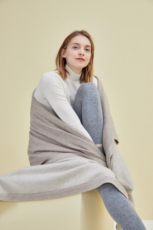 双面羊绒包边毯  SJN18P789B 商品图1