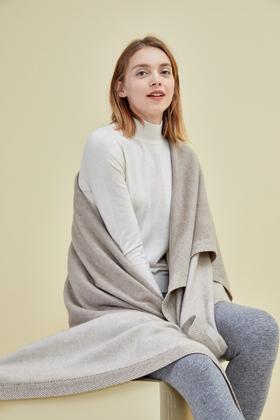 双面羊绒包边毯  SJN18P789B