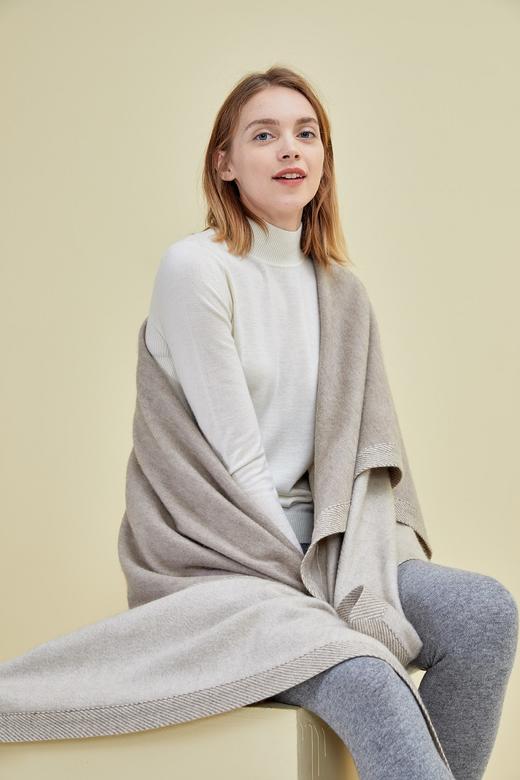 双面羊绒包边毯  SJN18P789B 商品图0