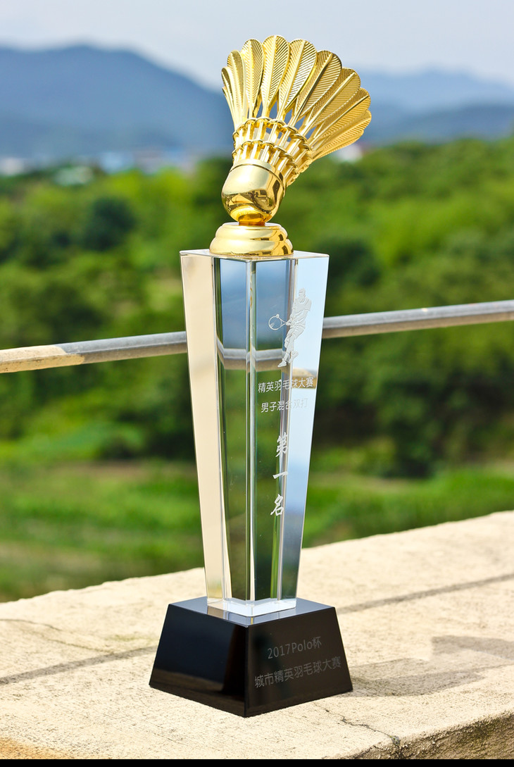 高档羽毛球比赛奖杯定制创意运动会水晶杯定做制作体育颁奖刻字