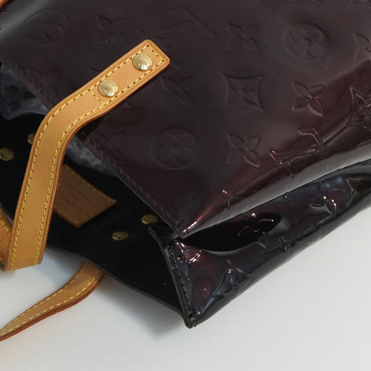 lv漆皮车厘子色手提包