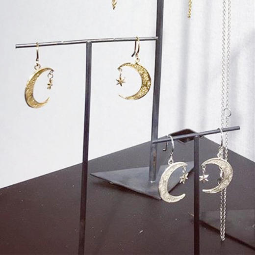 momoko｜18x14mm Crescent Moon & Star Earrings [耳环 3色可选] 商品图4