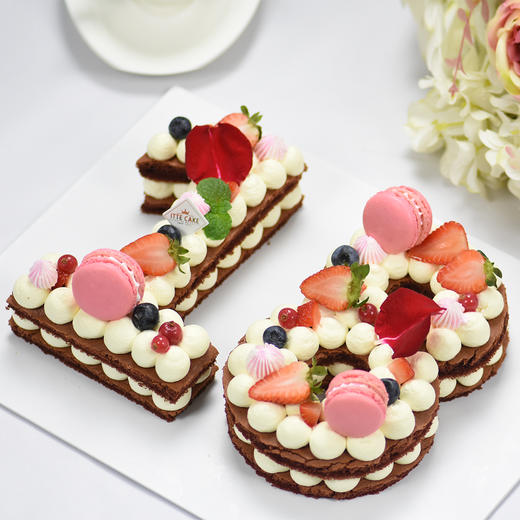 【数字蛋糕】淡奶油 网红 鲜花蛋糕 商品图1