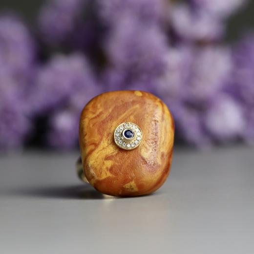 欧洲老蜜蜡镶嵌蓝宝石戒指 商品图0