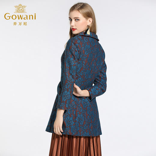 乔万尼冬季蕾丝修身娃娃领毛呢大衣外套E144A865 商品图3