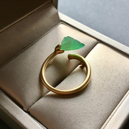 冰种阳绿翡翠莲蓬戒指18k黄金镶嵌 商品图5