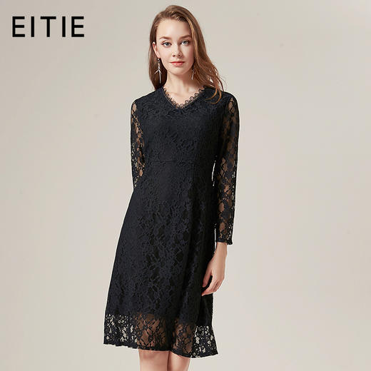 EITIE爱特爱品牌女装秋季商场同款时尚修身V领蕾丝连衣裙短裙5807525 商品图1