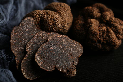 【和菜头品牌】出口级 松露7-8cm黑钻 500g 源自高黎贡山 商品图1