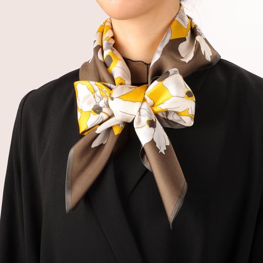 桑蚕丝印花方巾 商品图0