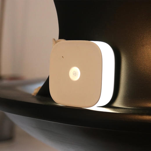 hbk人体感应夜灯 卧室楼道卫生间照明led灯 智能磁吸 灵活放置 节能小