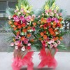 财运吉祥 单个   30支各色芙兰，10朵百合，红色绵纸装饰(1633) 商品缩略图0
