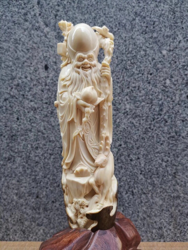 400608猛犸象牙寿星公摆件