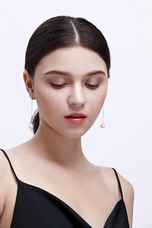  Pearl moments V 字长款珍珠耳线耳环 商品图8