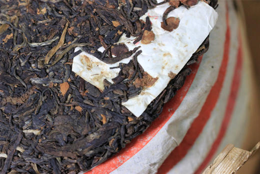 澜沧古茶2005年景迈古树006花盖357g乔木生茶 商品图7