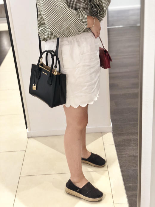 骨折价！MK专柜款 mercer包 金锁头 镭射镂空皮，可放个性化别针 商品图4