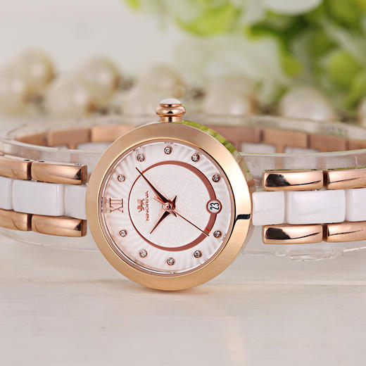 尼诺里拉陶瓷圆形精致小巧型石英女士手表11055