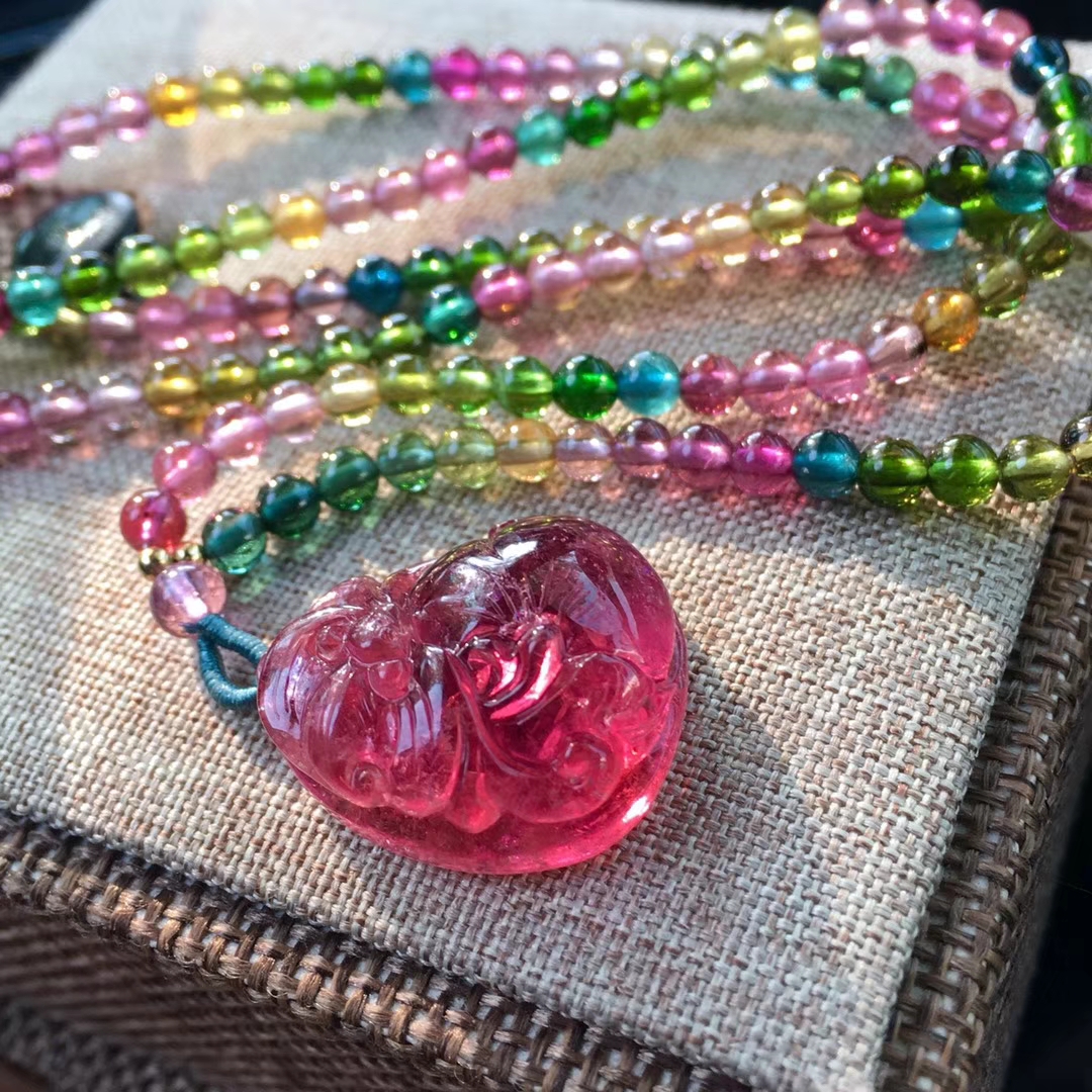 顶尖卢比来双桃红碧玺福寿如意