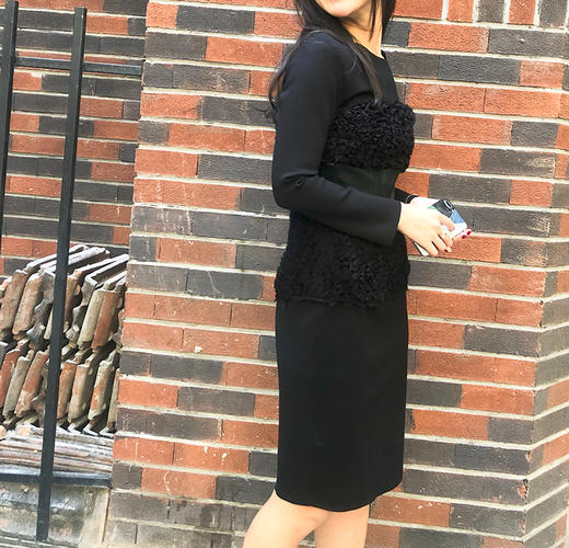 AtelierMissLu / Phoebe 黑色腰间装饰修身裙 商品图1