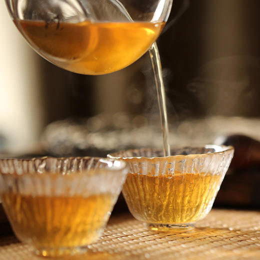 压箱底收藏版普洱茶·888(1840) 青饼 357g 商品图4