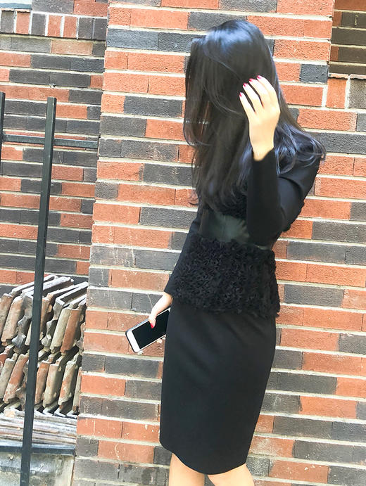 AtelierMissLu / Phoebe 黑色腰间装饰修身裙 商品图2