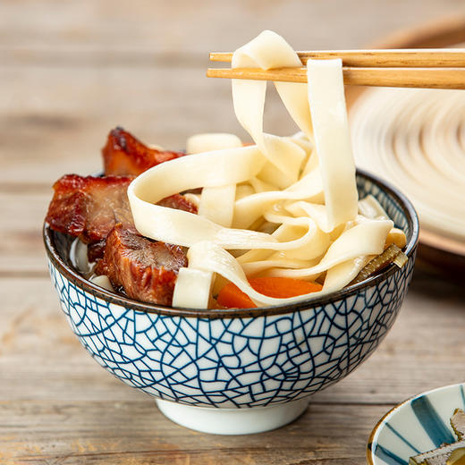 【仅和蛋糕/下午茶一起配送，单买不配送】蔬菜鸡蛋刻字长寿面，1盒60g，生日必备（天津超值换购） 商品图0