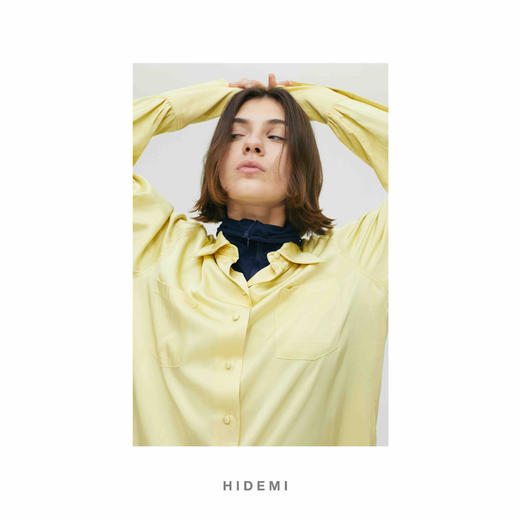 HIDEMI 鹅黄色缎面口袋衬衫 商品图1