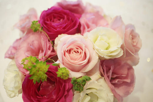 女士款  粉白色系  鲜花 商品图2