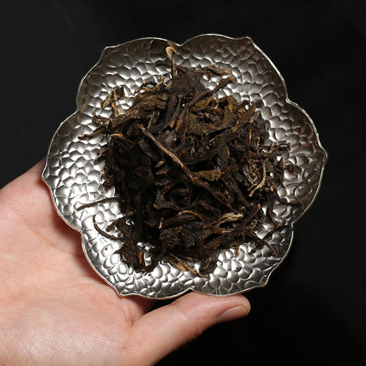 压箱底收藏版普洱茶·888(1840) 青饼 357g 商品图2