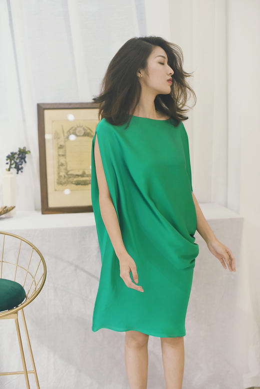 AtelierMissLu / Gill 碧波绿宽松垂褶连身裙 商品图0