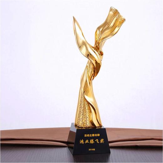 马到成功定制定做高档优秀员工奖品创意金属奥斯卡小金人冠军奖杯刻字 商品图0