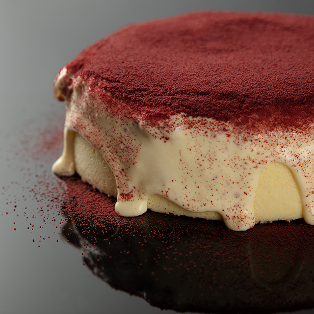 红丝绒奶盖半熟芝士蛋糕（仅北京有售）