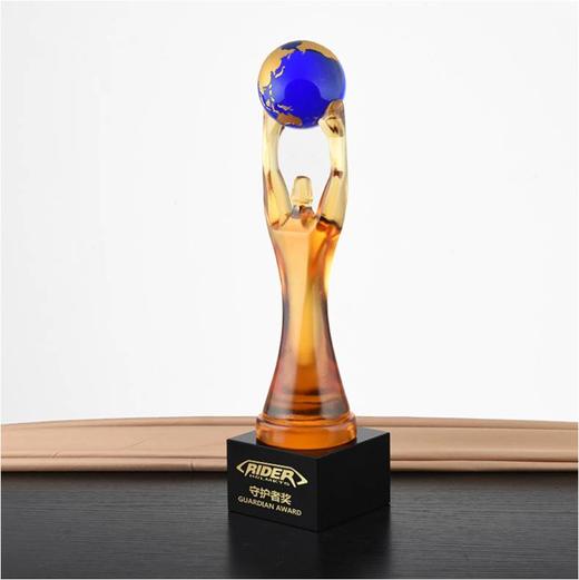 誉满全球琉璃奖杯水晶定制年会表彰奖牌比赛奖品纪念品免费刻字定做 商品图0