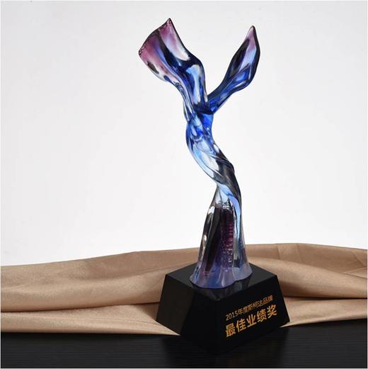 鸿业腾飞琉璃奖杯水晶定制年会表彰奖牌比赛奖品纪念品免费刻字定做 商品图0