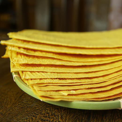 云南石屏 · 纯手工 · 🈚️添加豆腐皮 · 口感筋道爽滑 · 豆香浓（1斤约7张） 商品图0