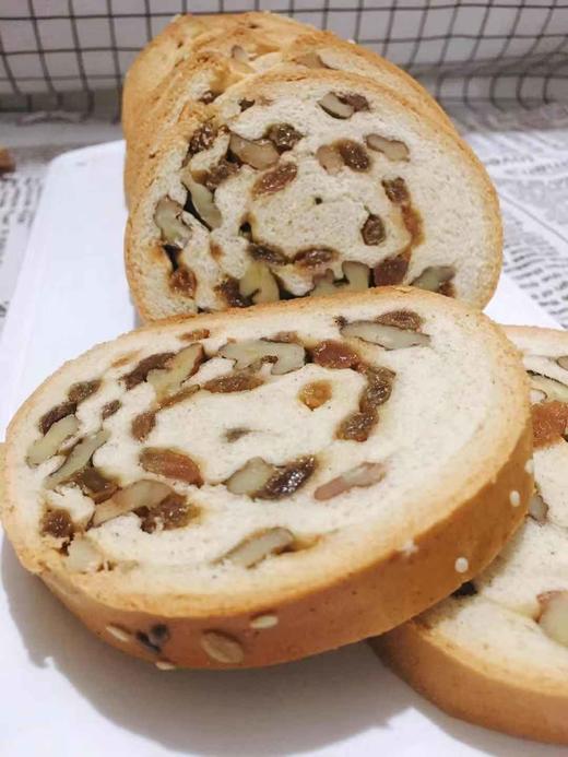 黑全麦列巴\沙克 商品图0