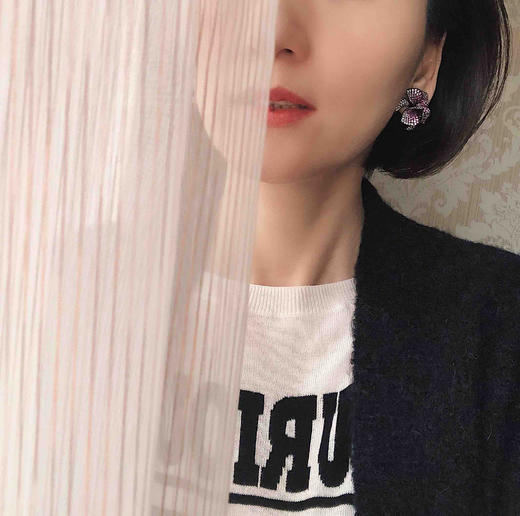 ONLY系列 蕙质 · 粉色蓝宝石和钻石耳钉 商品图5