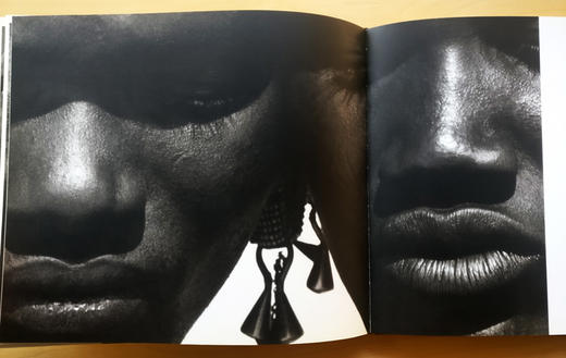 Africa 赫伯·里兹（Herb Ritts ）非洲摄影集 美国人像摄影大师/出版社Bulfinch Press/1994年 商品图2