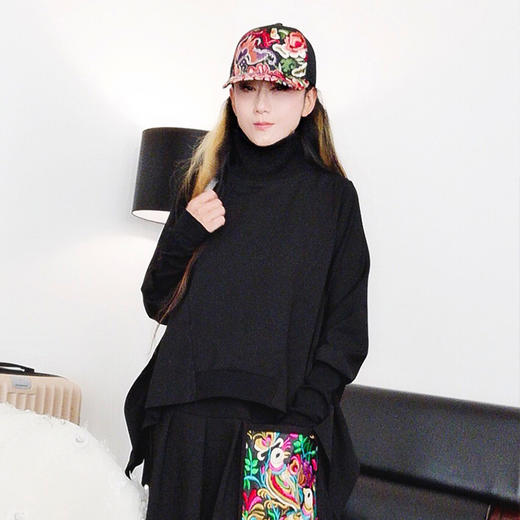 寂黑无忌绣花宽松卫衣 | 杨老师同款 |  现货加急发 商品图4