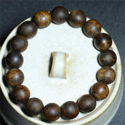 BC.WJ11.08-7-G71.6 香至尊-12mm*17颗*18.72g 绿棋沉水沉香手串 商品图0