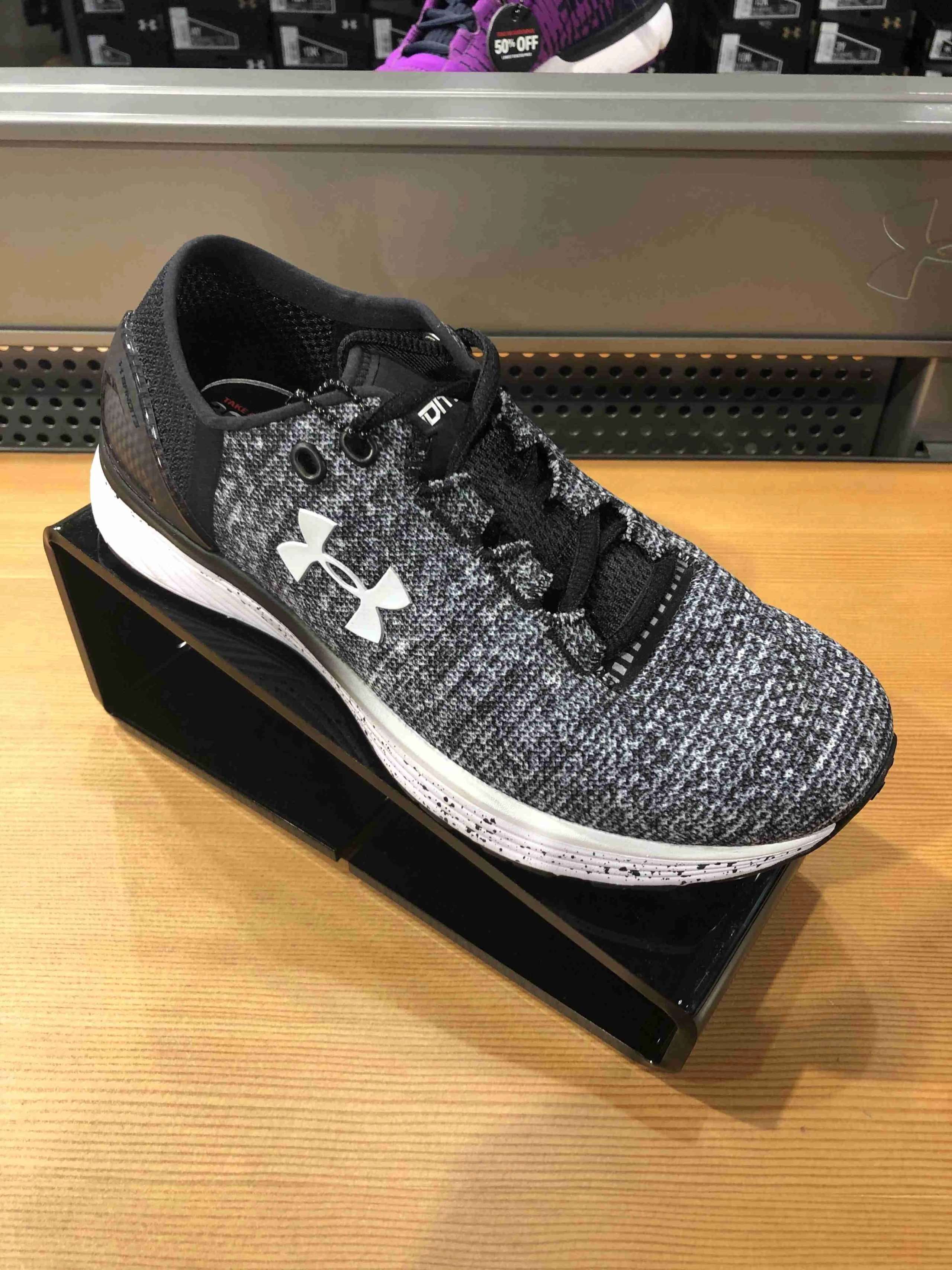 underarmour安德玛新品预售女士运动鞋02