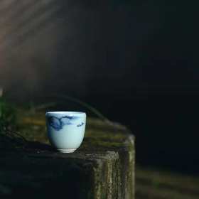 【器】只为成全一杯完美的茶汤 课植窑·水墨青花主人杯（景德镇）