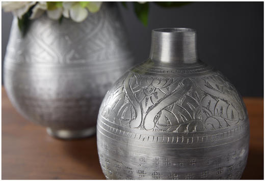 NS家居nsfurniture进口ART系列金属细口手工雕花花瓶NSDE-136226*Pewter 商品图3