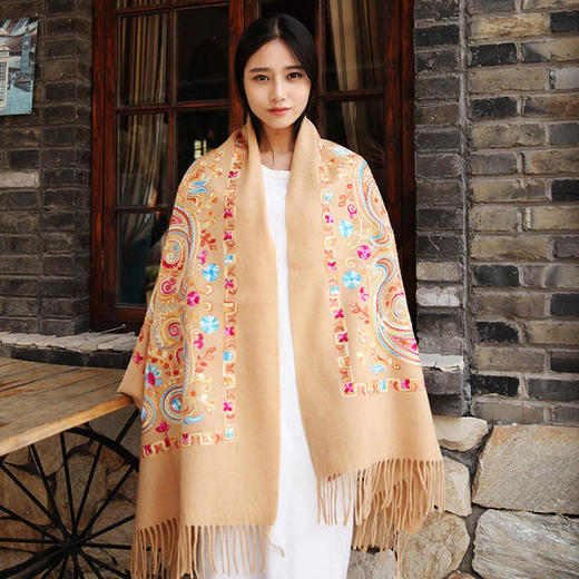 (端午节)刺绣羊毛围巾云南民族风绣花围巾200*70大披肩zl004 - 织布鸟