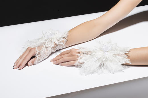 订购9周到｜Catherine Osti-Mazarine-手工蕾丝 袖饰［法国设计师］ 商品图1