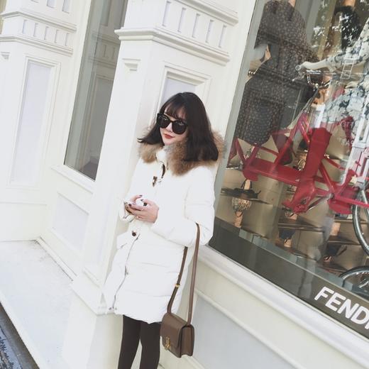 金蘑菇菇 冬日牛角扣学院风减龄乖巧羽绒服 特价不退不换~ 商品图2