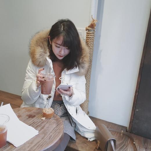 金蘑菇菇 冬日牛角扣学院风减龄乖巧羽绒服 特价不退不换~ 商品图3