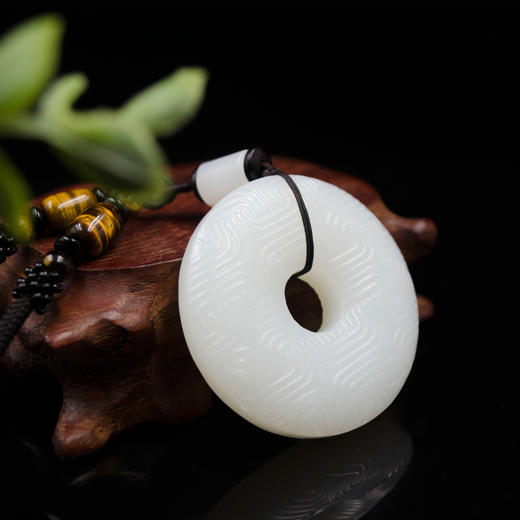 和田玉（羊脂玉）俄料挂件--玉璧  73.5g 商品图1