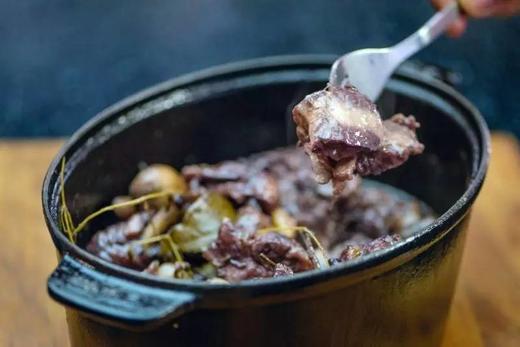 法式红酒炖鸡 商品图0