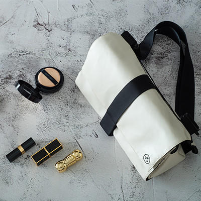 未行便携斜挎包 轻便随身包 商品图5