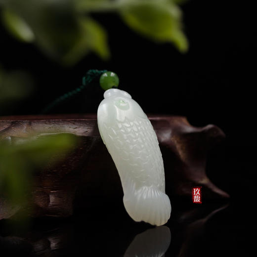 和田玉（白玉飘翠）挂件--锦鲤 21g 商品图5